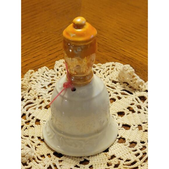 Vintage Lugene's Dinner Bell White State Flower Japan Collectible Decorative - Picture 6 of 8